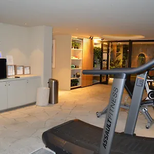 Premier Apartahotel