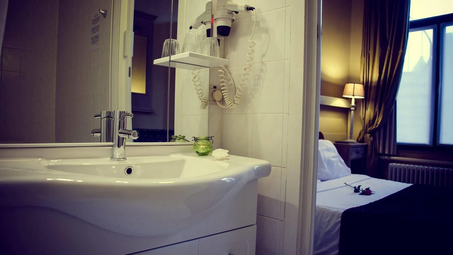 Hotel Botaniek Bruges 3*,